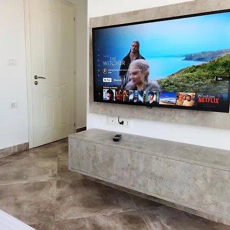 דירה Panorama View Apt, 150m To Beach, 750m Lungo Mare